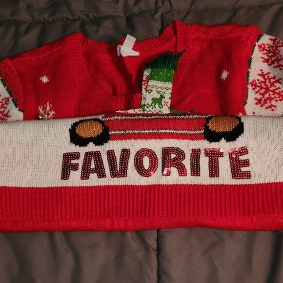 Ugly Christmas Sweater Red featuring a reindeer - Picture 2 of 4